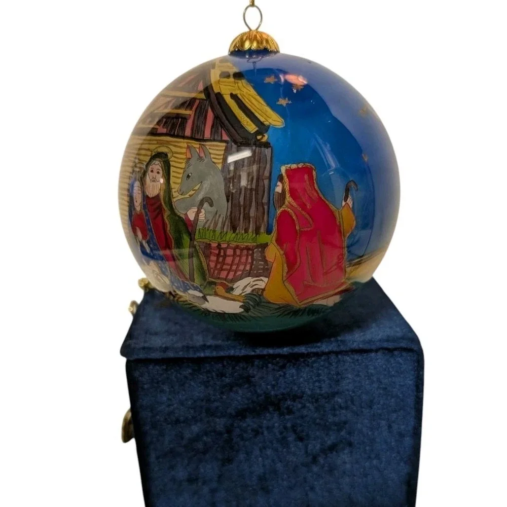 Li Bien Christmas Ornament Nativity Scene Reverse Painted Glass Ball Globe 2003‎